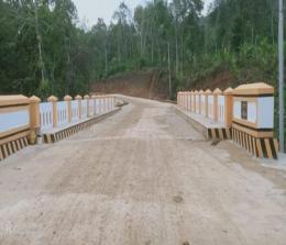 Pembangunan jembatan yang sudah dilakukan Pemprov Riau.